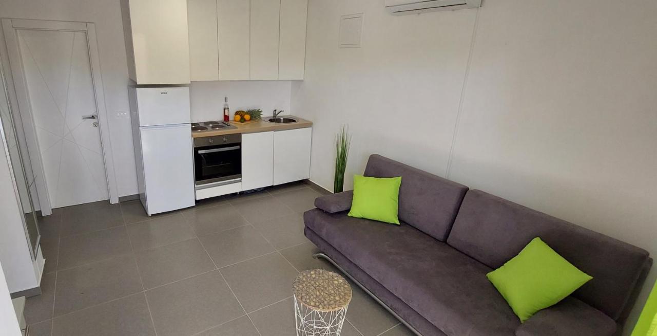 Vip Deluxe Apartment Arian Novalja Εξωτερικό φωτογραφία