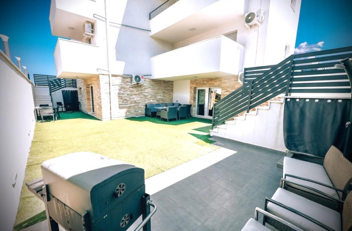 Vip Deluxe Apartment Arian Novalja Εξωτερικό φωτογραφία