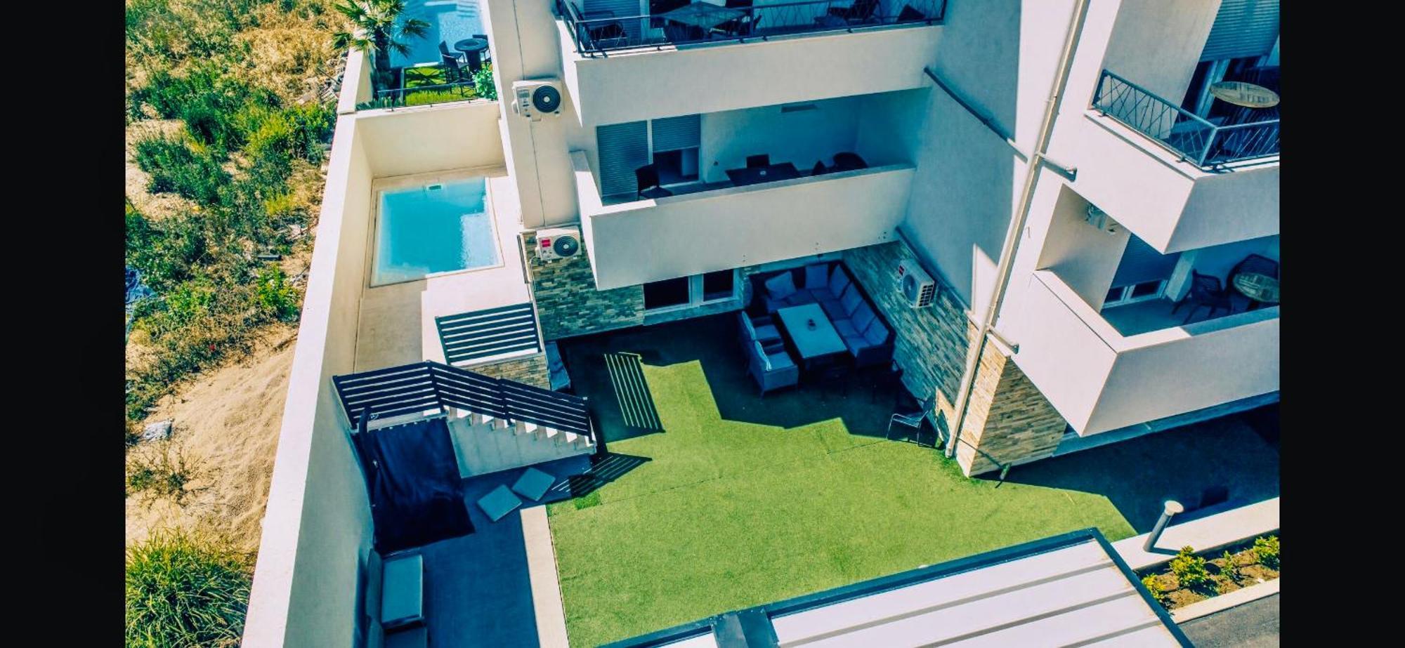 Vip Deluxe Apartment Arian Novalja Εξωτερικό φωτογραφία
