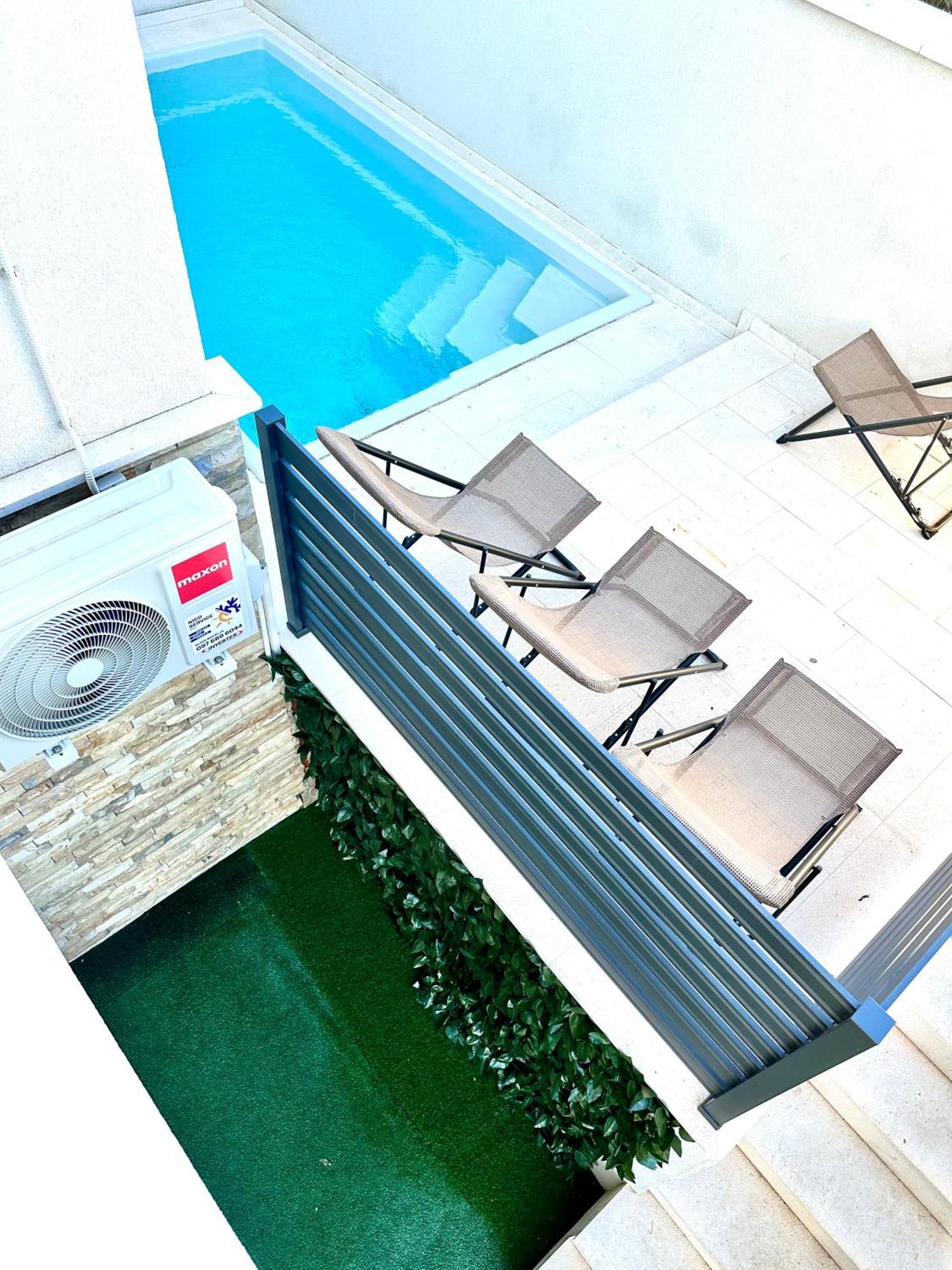 Vip Deluxe Apartment Arian Novalja Εξωτερικό φωτογραφία